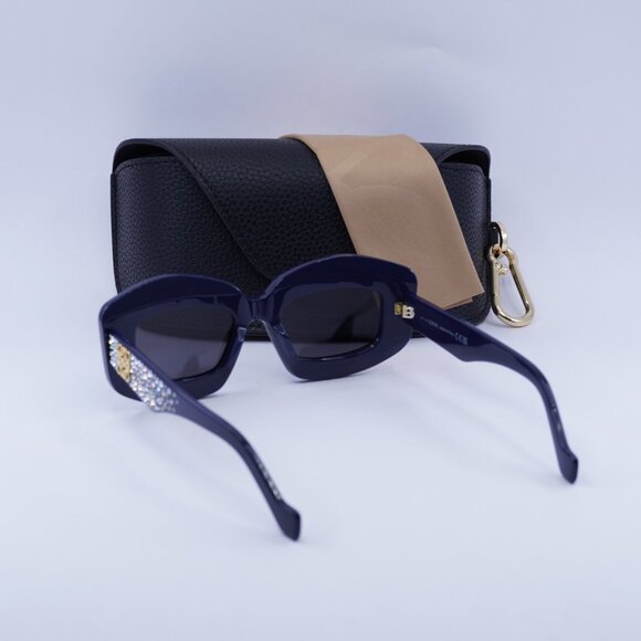 Loewe LW4114IS 90A Rectangle Sunglasses – Blue - Picture 5 of 12